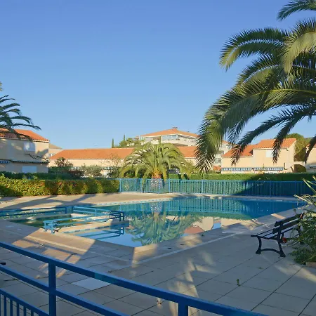 Semesterbostad Holiday Home Le Domaine D'Azur-1 By Interhome Le Lavandou