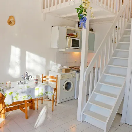 Vakantiehuis Holiday Home Le Domaine D'Azur-1 By Interhome